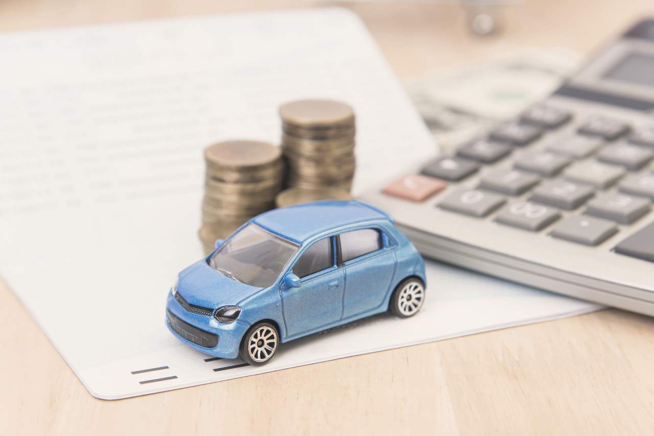 Allarme Rc Auto: le assicurazioni vogliono rivedere il bonus-malus (Foto Adobestock)