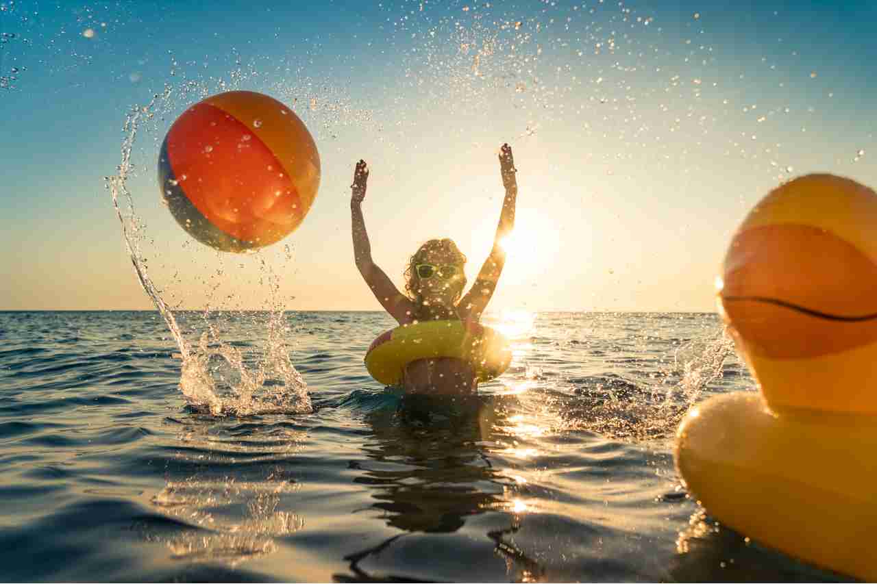 Bonus vacanza per chi si vaccina? (foto Adobestock)