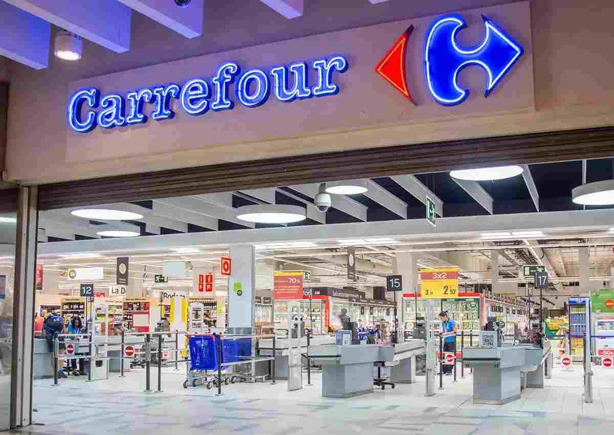 Auchan e Carrefour, perché rischi di dover rinunciare a questi supermercati