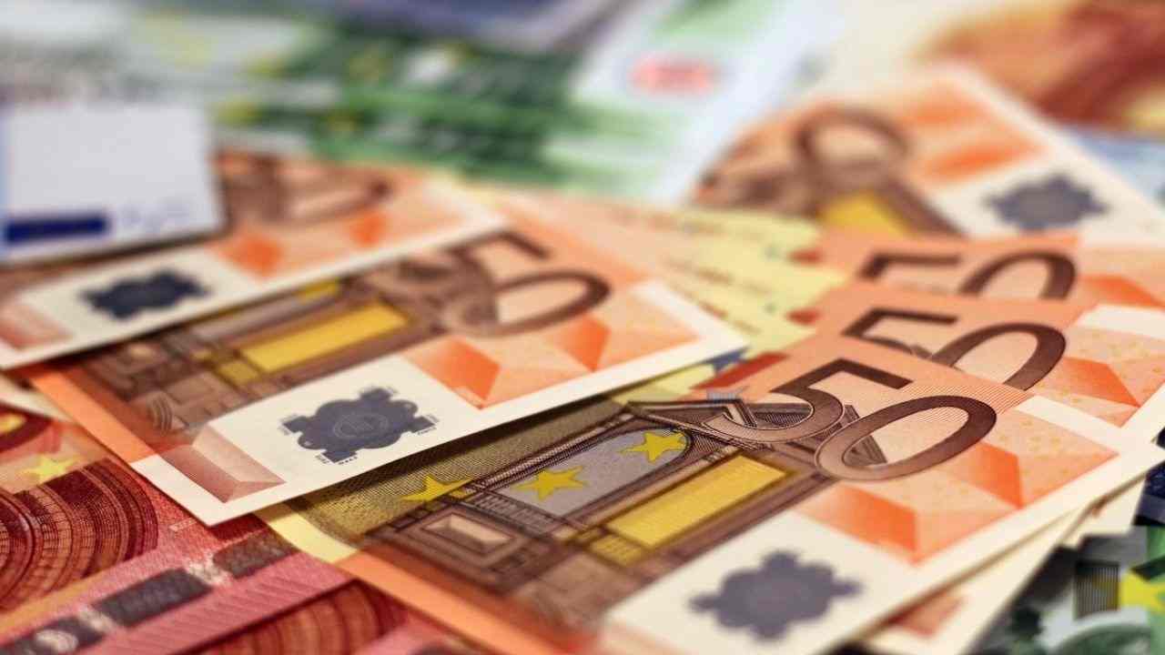 Partite Iva, si apre la corsa ad altri 4,4 miliardi di euro di contributi a fondo perduto