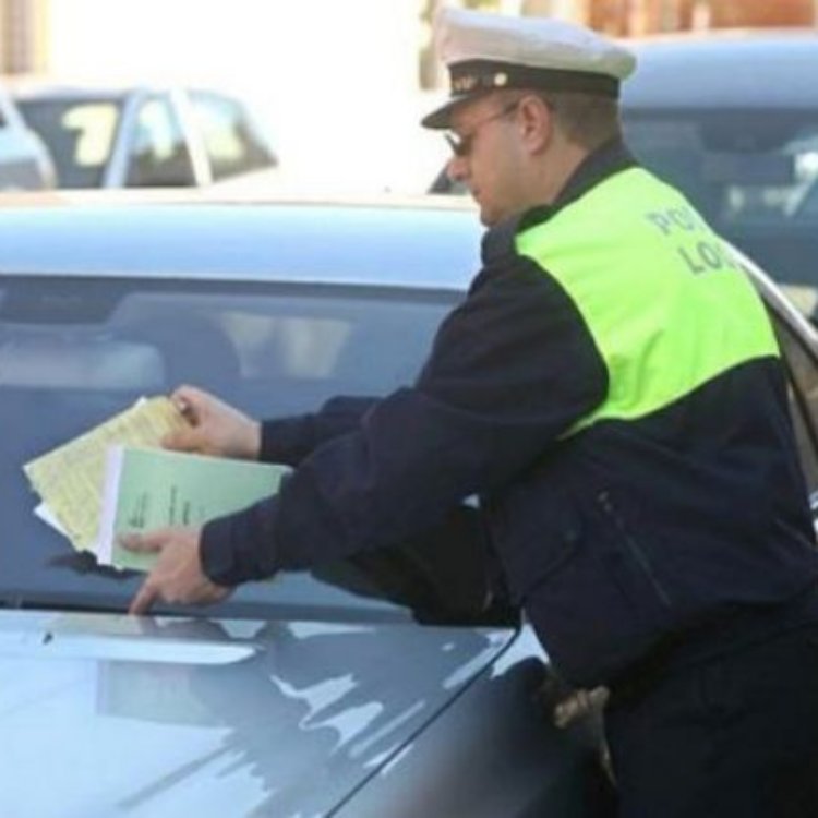 Multa se lasci l'auto ferma con il finestrino aperto, la distrazione che non puoi permetterti