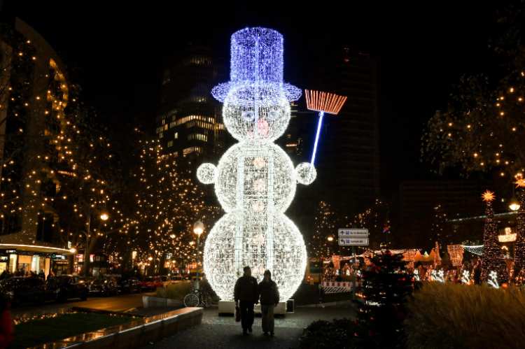 luci di natale consumi bolletta elettrica