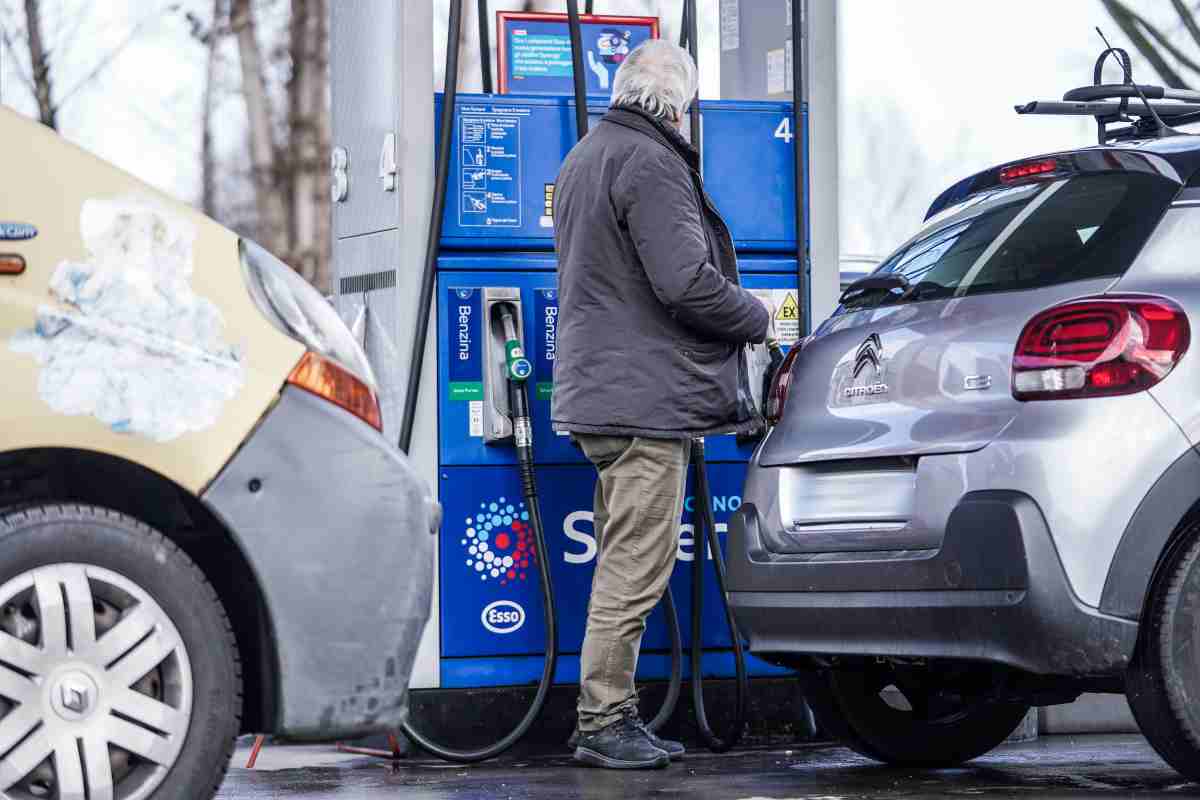 Carburanti, ecco perchè i prezzi potrebbero tornare a salire dal 5 febbraio - Missione Risparmio.