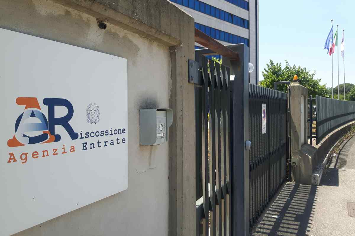 Una veduta esterna della sede centrale dell'Agenzia delle entrate-Riscossione, Roma, 28 aprile 2022 - Missione Risparmio.